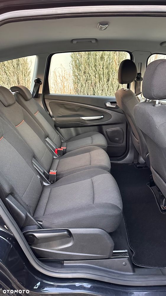 Ford S-Max 2.0 TDCi Titanium - 30