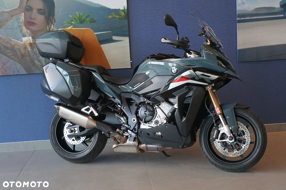 BMW XR - 1