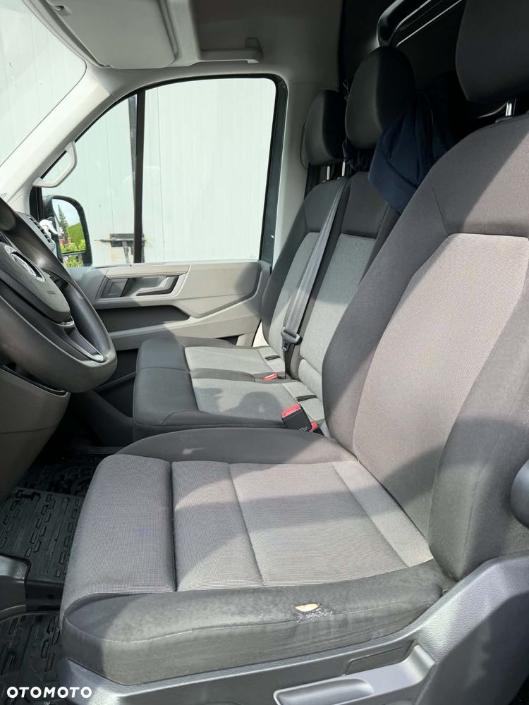 Volkswagen Crafter - 11