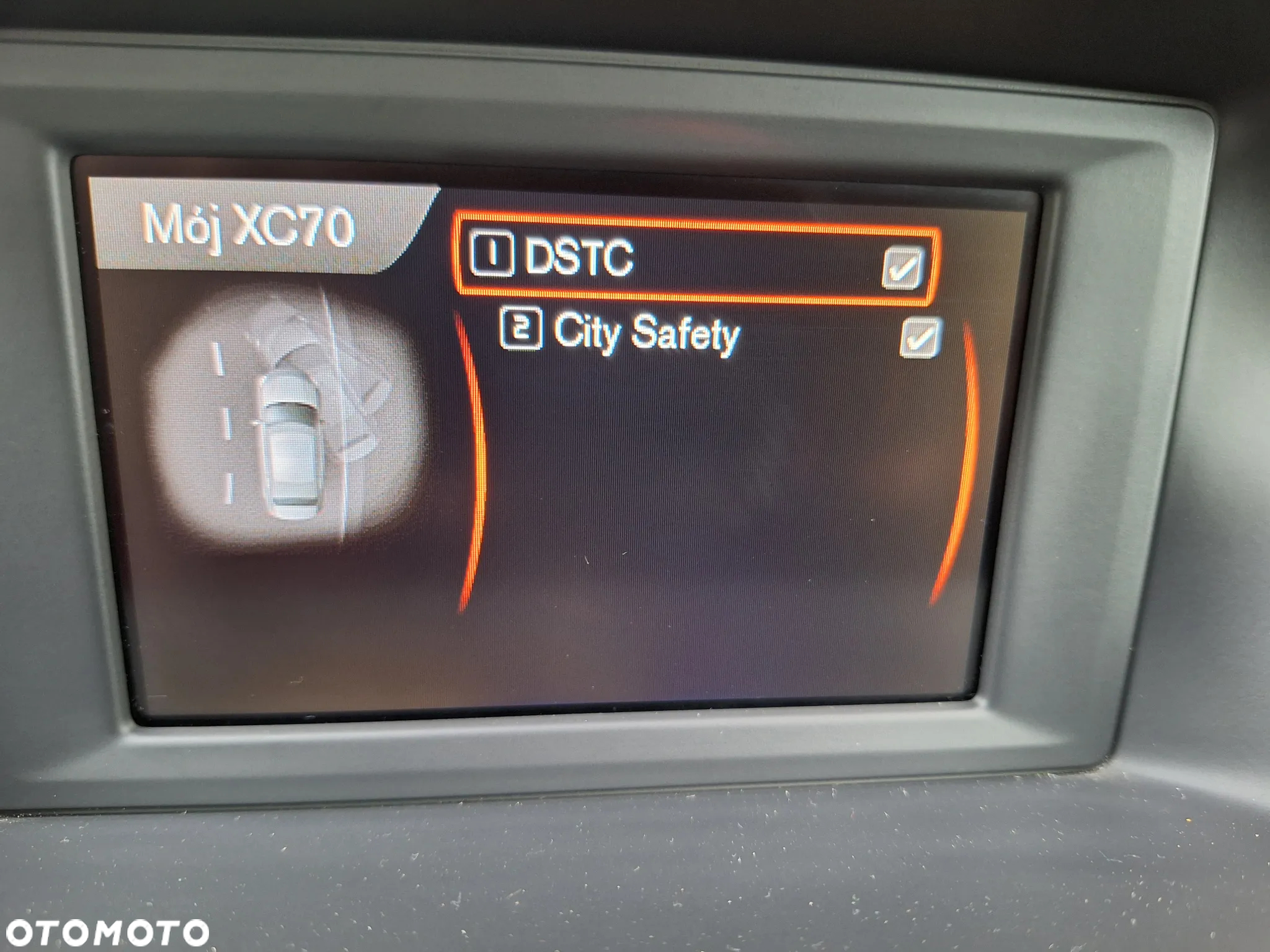 Volvo XC 70 D5 AWD Geartronic Momentum - 12