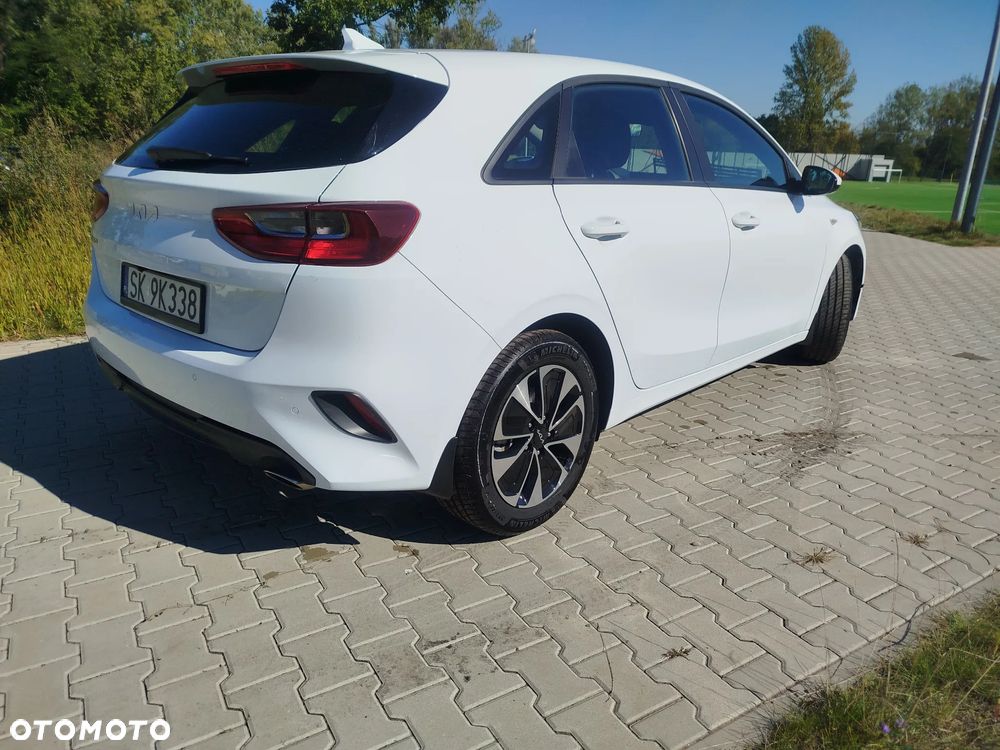 Kia Ceed 2025 photo 3
