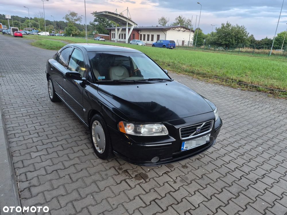 Volvo S60 2.5T Rubin - 2