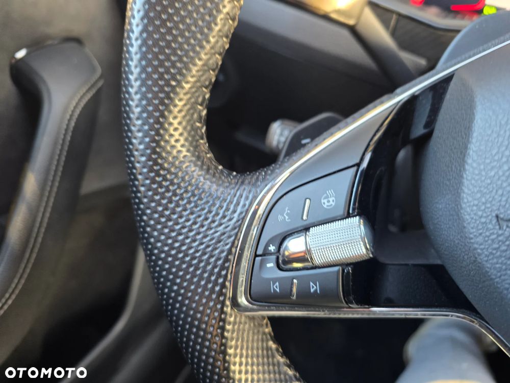 Skoda Superb 2.0 TDI SCR 4x4 Sportline DSG - 28