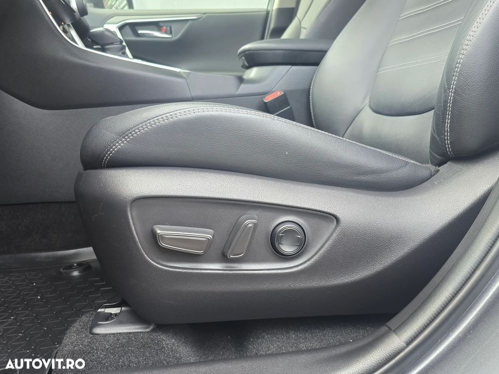 Toyota RAV4 2.5 Hybrid VVT-iE 4x4 Luxury - 9