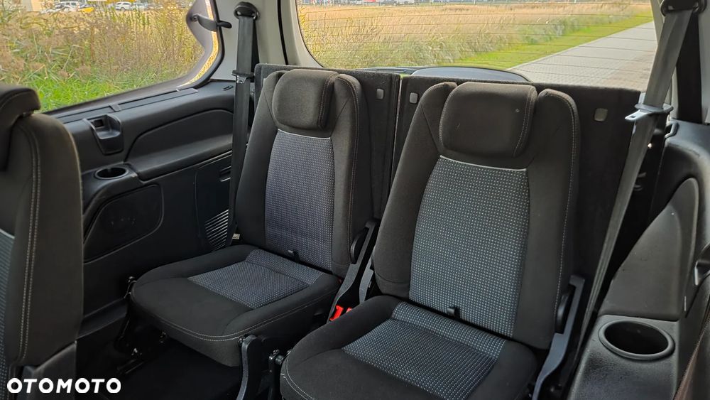 Ford Galaxy 2.0 TDCi Titanium - 20
