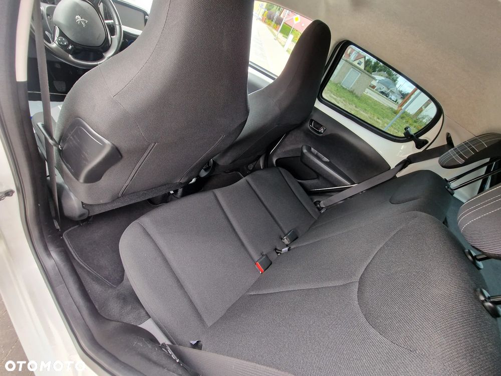 Peugeot 108 - 14