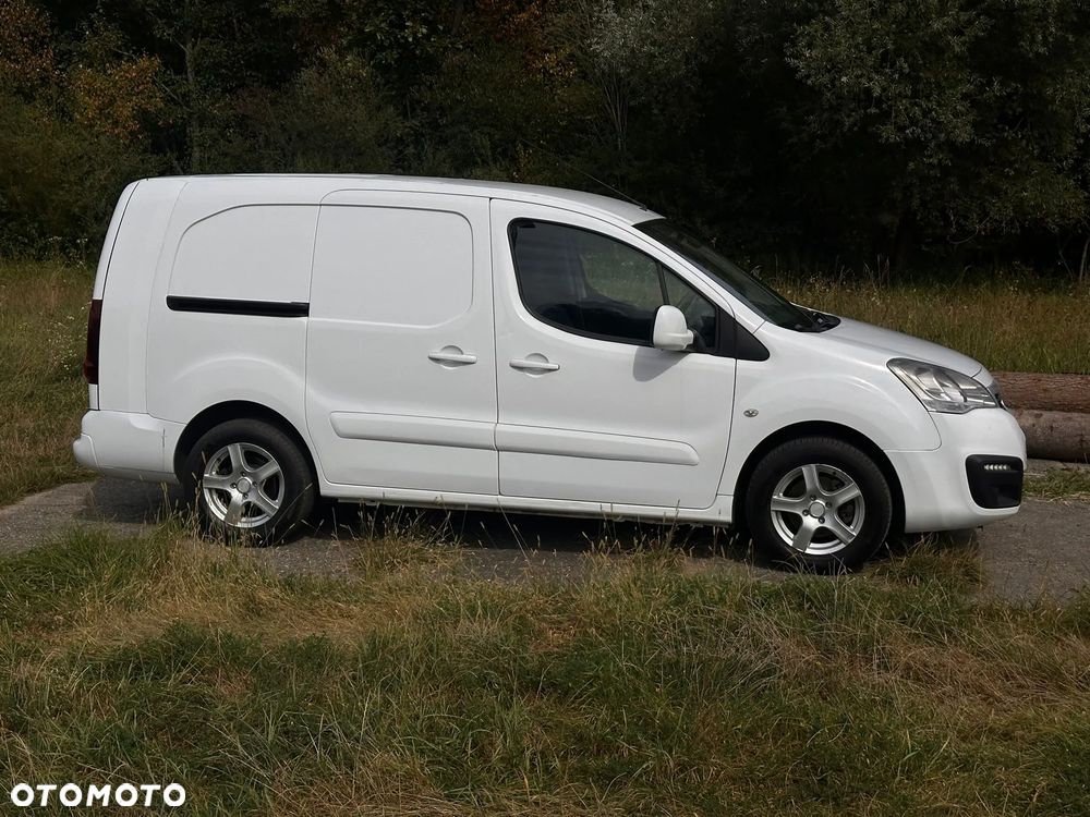 Peugeot Partner 1.6 Hdi 99 kM manual, 2015 rok EURO 6! ORGINALNY PRZEBIEG, HAK, ALUFELGI- BEZWYPADKOWY!!! - 5