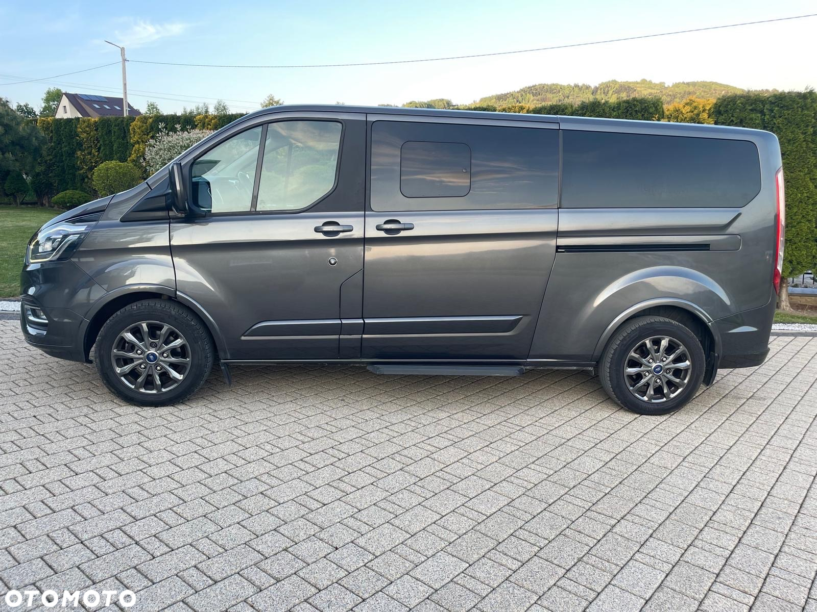 Ford Tourneo Custom 320 L2H1 VA Autm Titanium X - 5