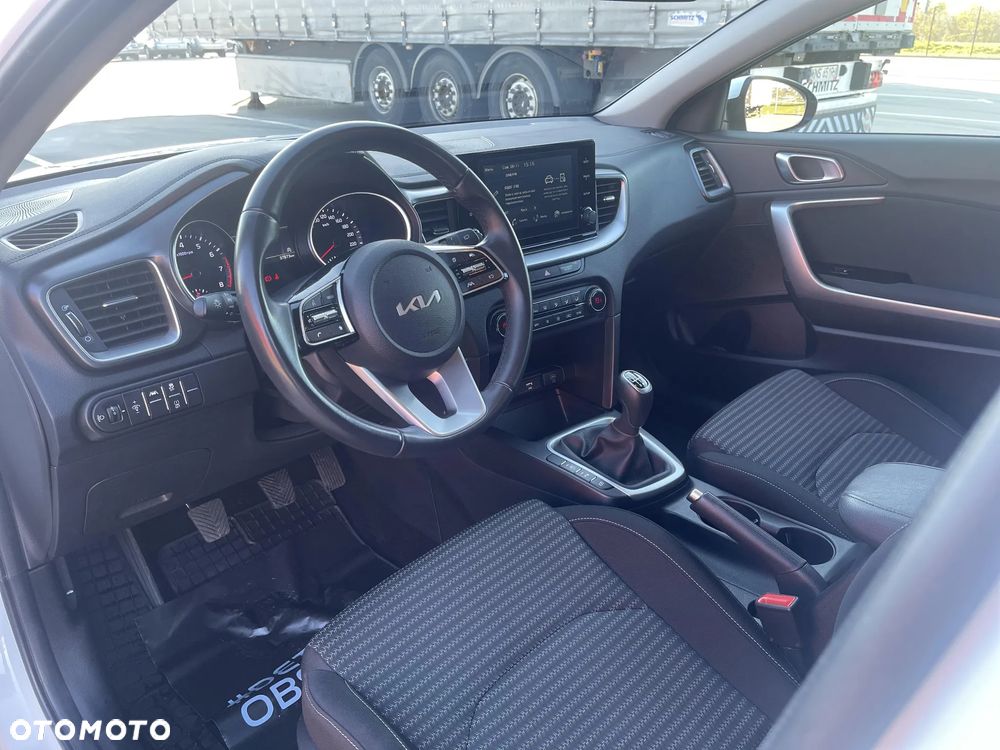 Kia XCeed 1.5 T-GDI M - 9