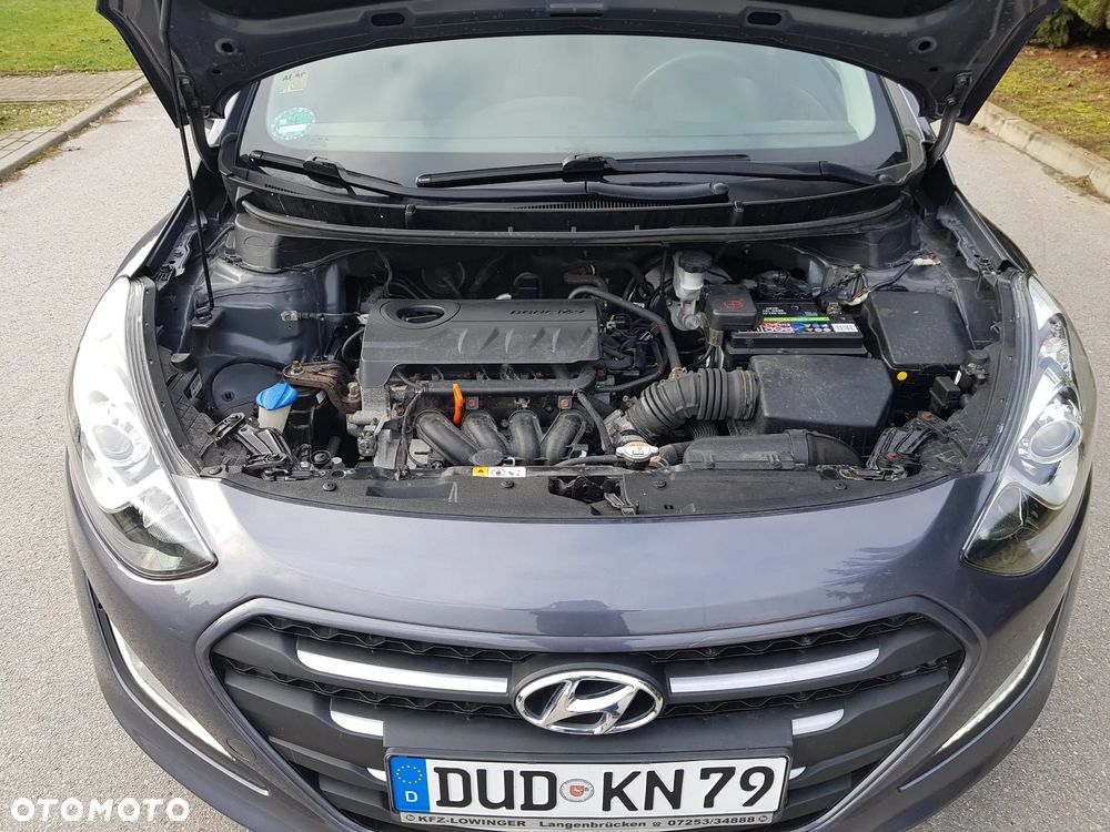 Hyundai i30 1.4 BlueDrive Run - 37