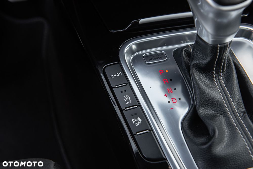 Kia ProCeed 1.4 T-GDI DCT7 OPF GT LINE - 27