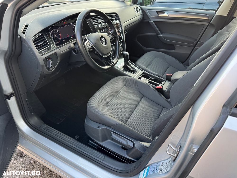 Volkswagen Golf 2.0 TDI SCR DSG Comfortline - 7
