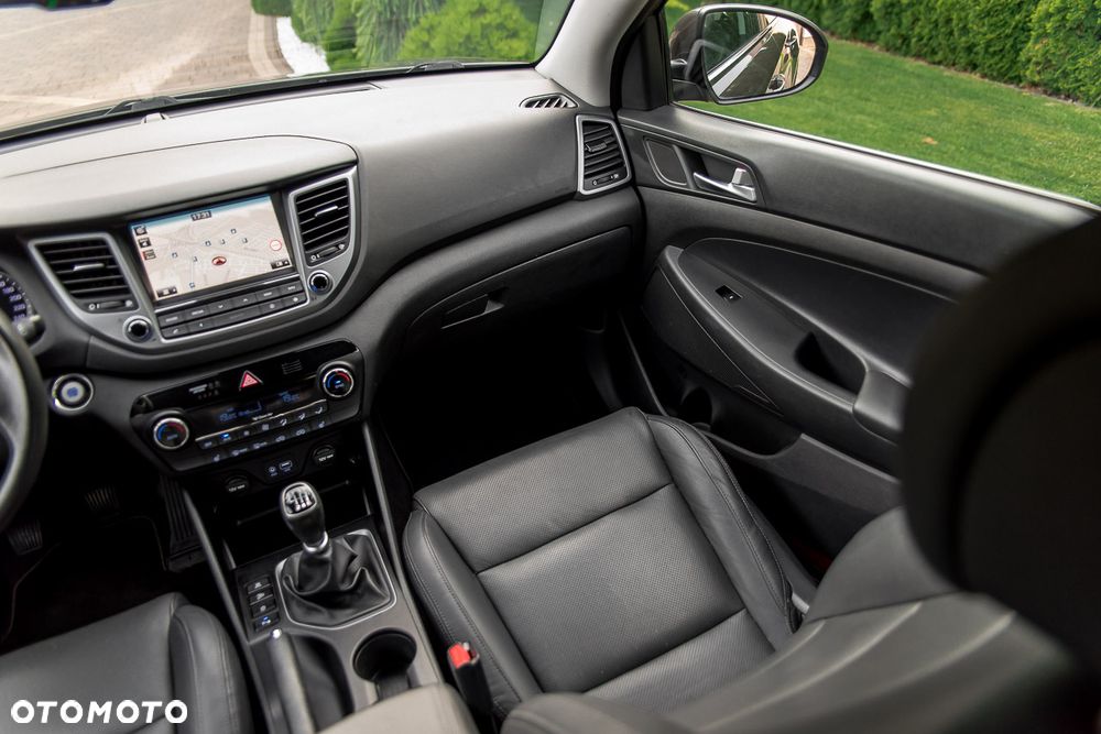 Hyundai Tucson 1.6 GDi 2WD Pure - 31
