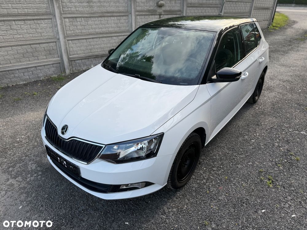 Skoda Fabia 1.0 TSI Style Color - 4