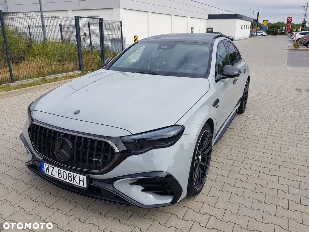 Mercedes-Benz Klasa E AMG 53 PHEV 4Matic+ 9G-Tronic TCT - 38