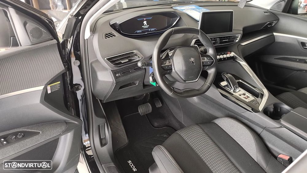 Peugeot 3008 1.5 BlueHDi Allure EAT8 - 26