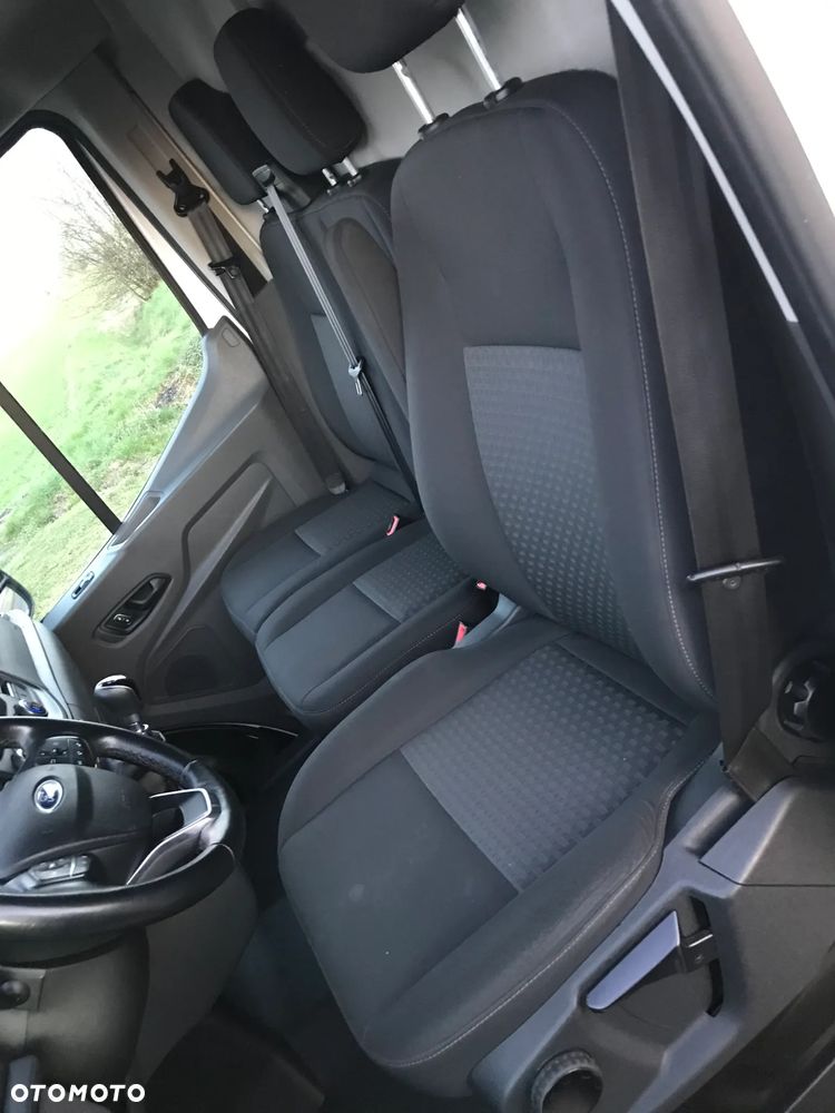 Ford Transit - 23