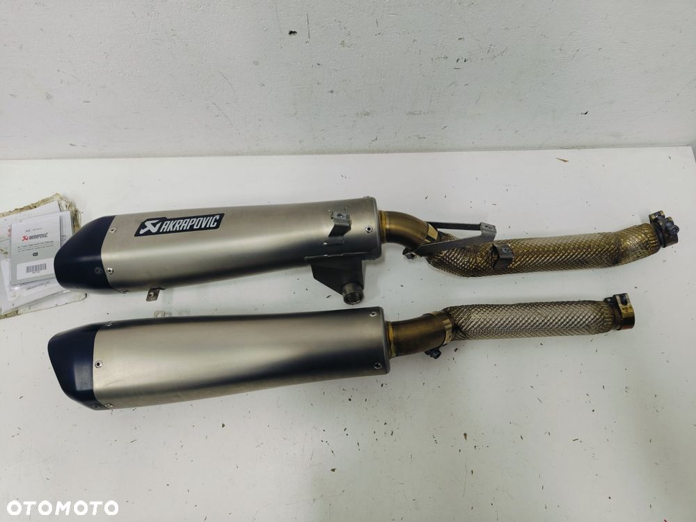 Tłumik Akrapovic Triumph Sclambler 1200 - 1