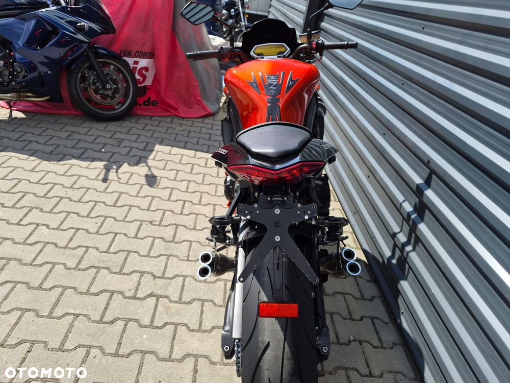 Kawasaki Z - 16