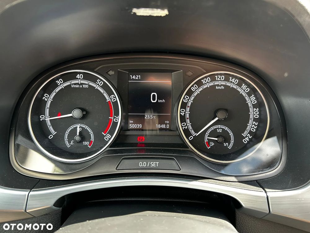 Skoda Fabia 1.0 Ambition - 18