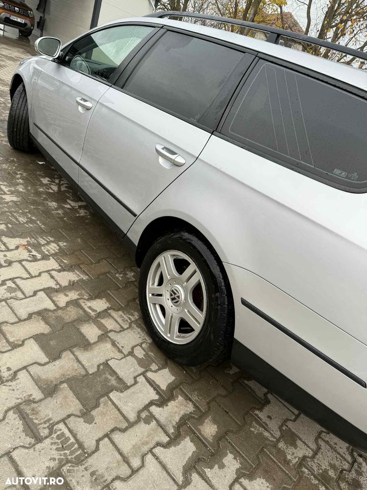 Volkswagen Passat Variant 2.0 TDI Comfortline DPF - 9