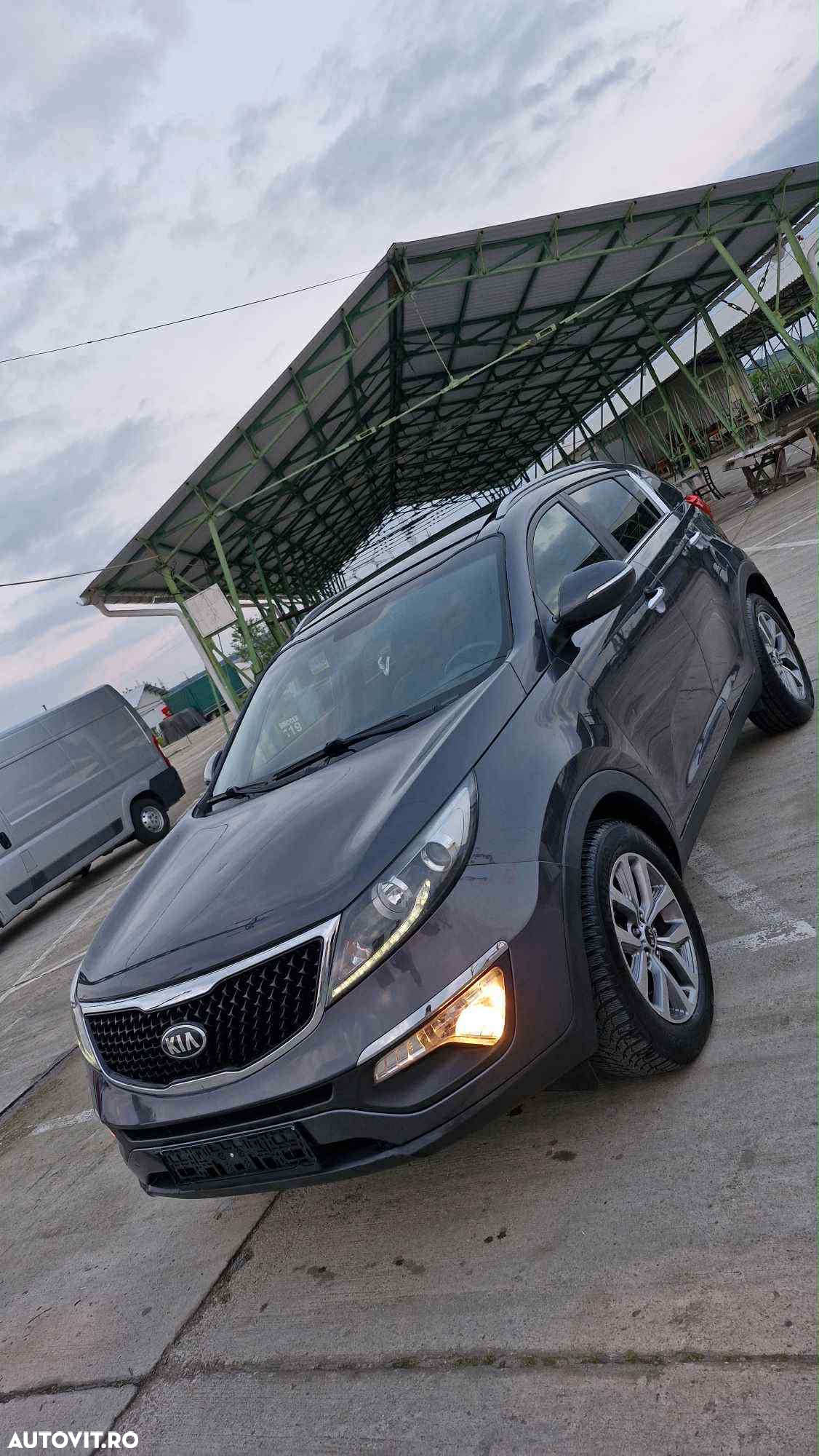Kia Sportage - 2