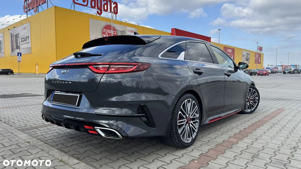 Kia ProCeed - 7