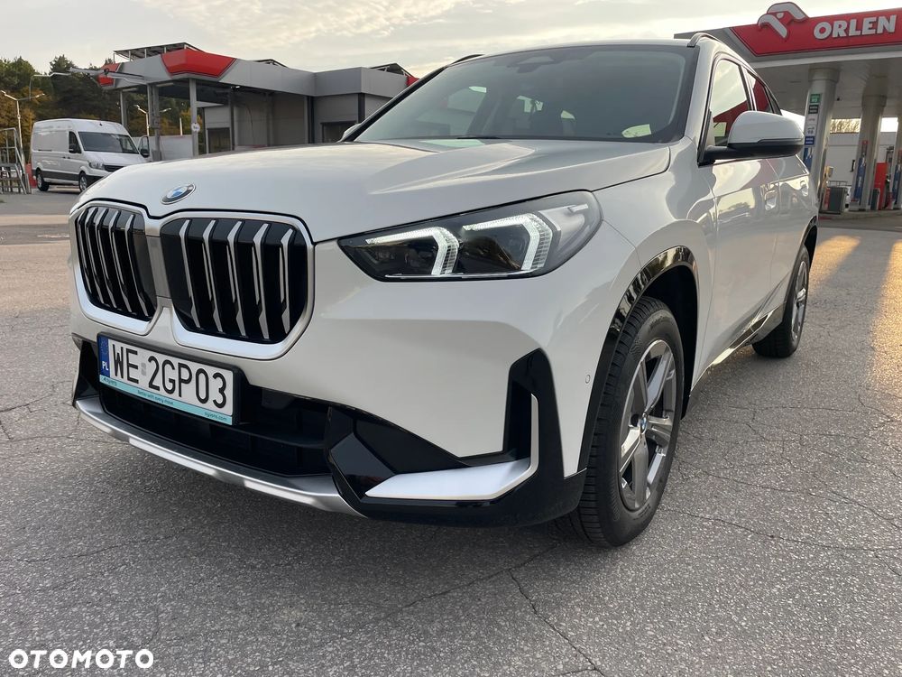 BMW X1 sDrive18i - 10