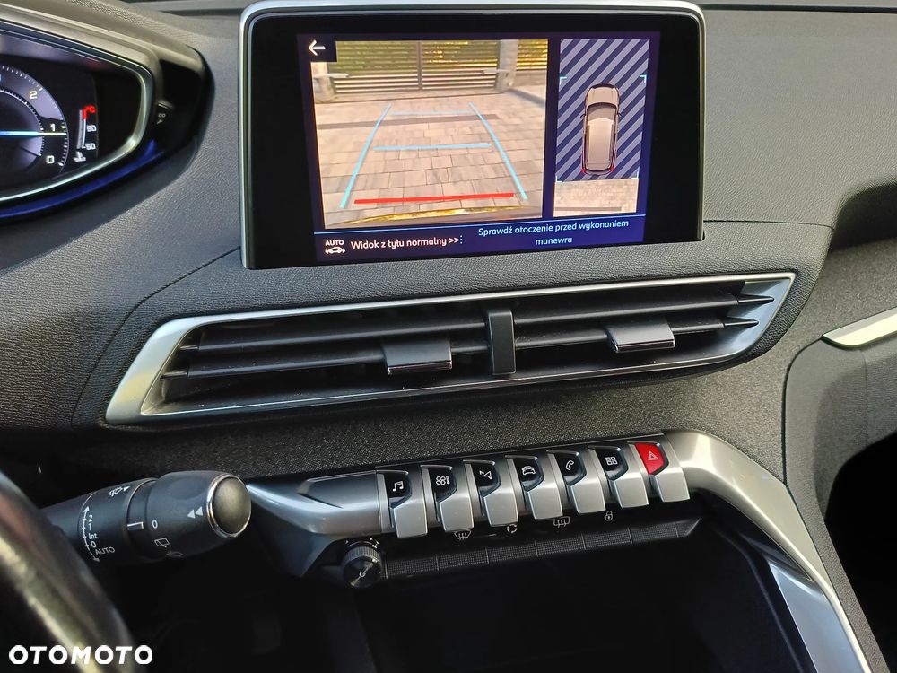 Peugeot 3008 1.5 BlueHDi Allure S&S EAT8 - 24