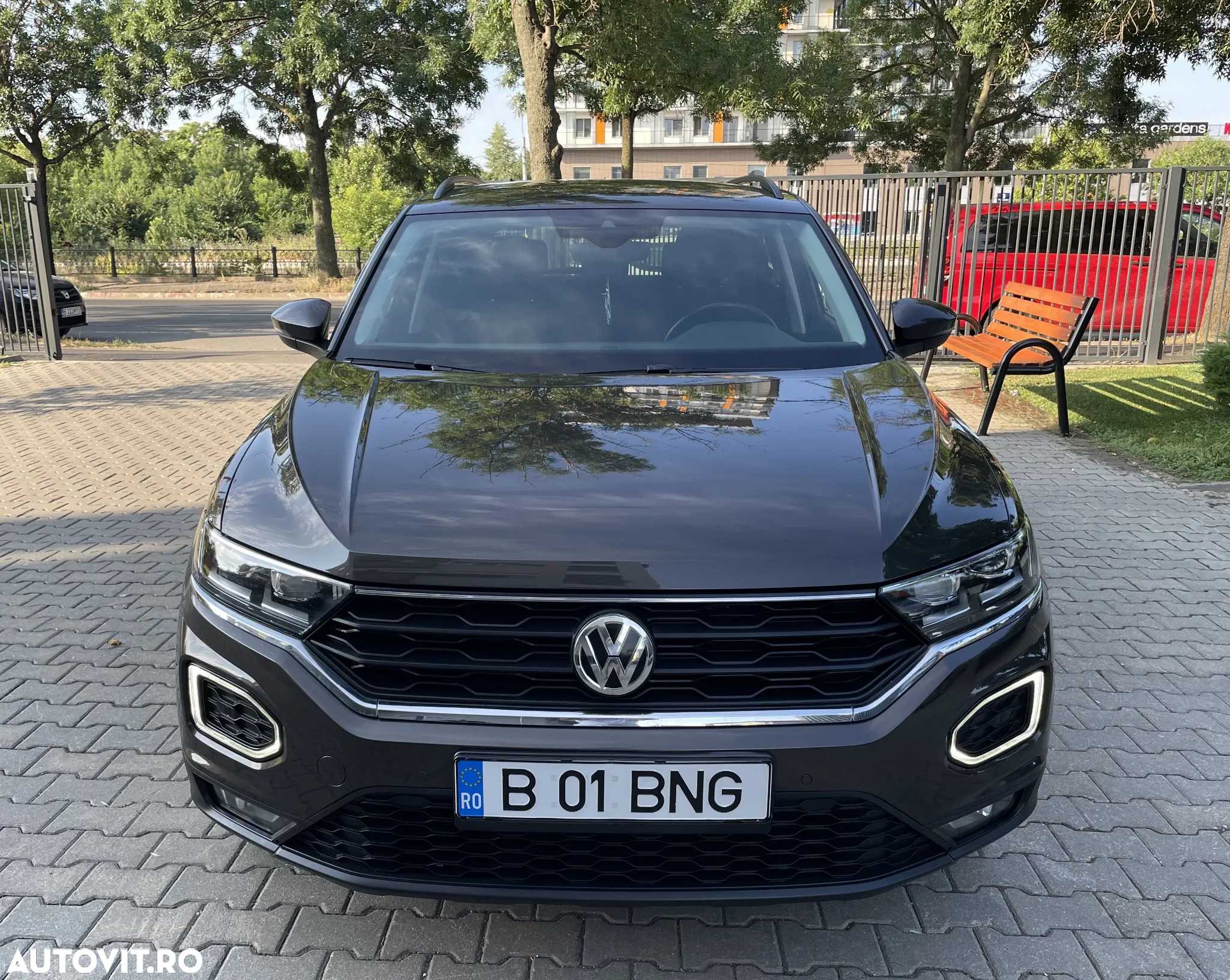 Volkswagen T-ROC 1.5 TSI ACT OPF DSG Sport - 4