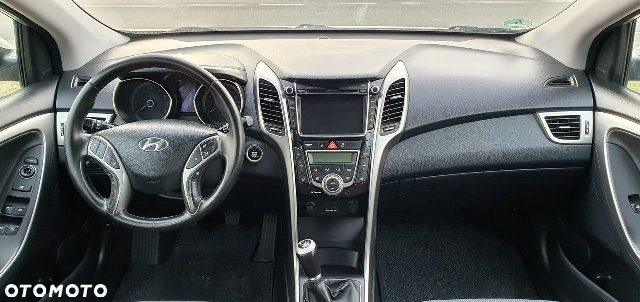 Hyundai i30 - 12