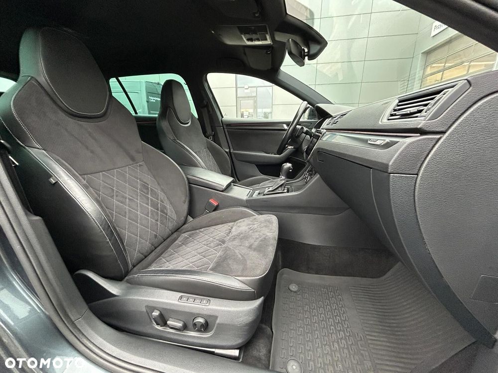 Skoda Superb 2.0 TSI Sportline DSG - 19