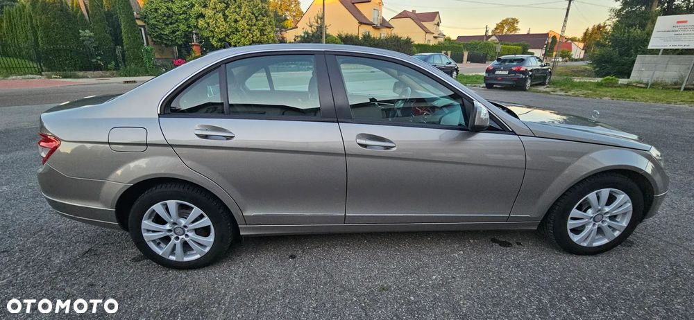 Mercedes-Benz Klasa C 200 7G-TRONIC Avantgarde Edition - 7