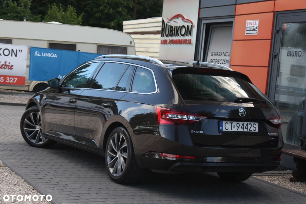 Skoda Superb 2.0 TDI 4x4 L&K DSG - 4