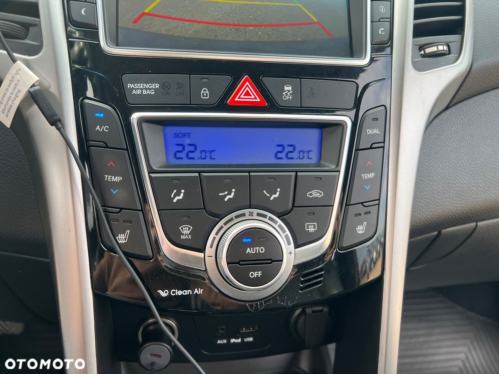 Hyundai i30 1.6 CRDi Premium - 31
