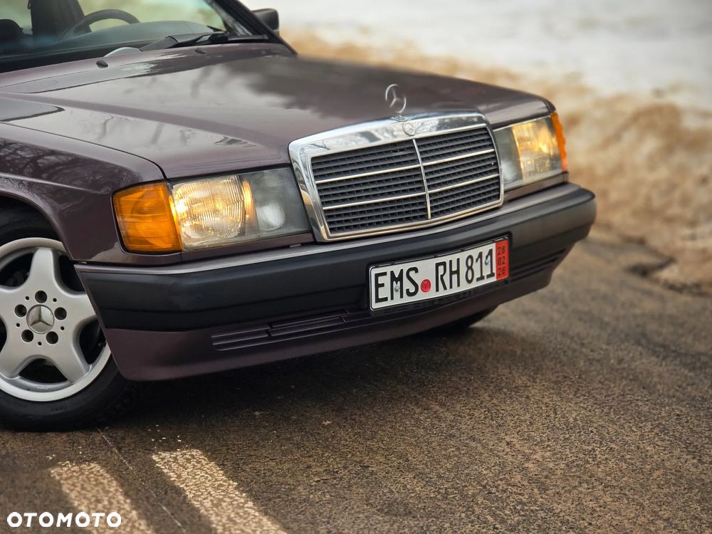 Mercedes-Benz W201 (190) - 29