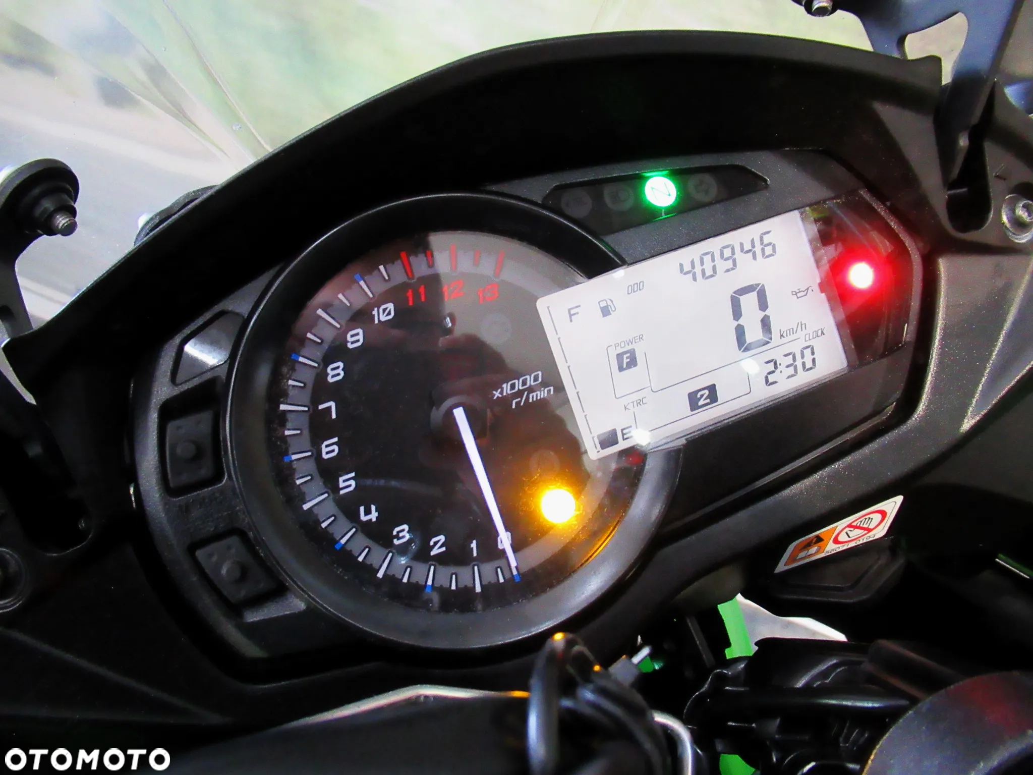Kawasaki Ninja 1000 SX - 12