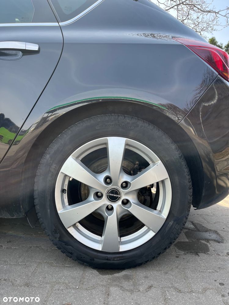 Opel Astra 1.6 T Enjoy - 8