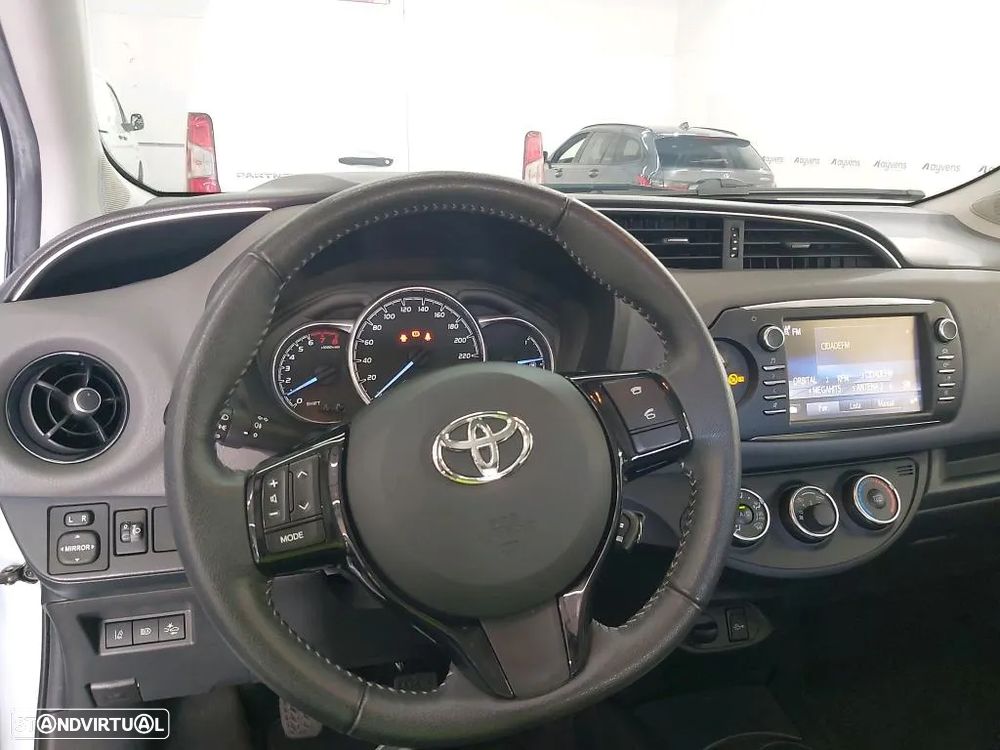 Toyota Yaris 1.0 VVT-i Comfort - 7