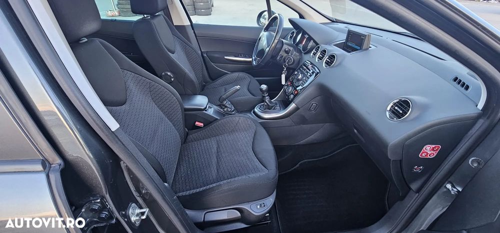 Peugeot 308 SW e-HDi FAP 115 Stop&Start Business Line Niveau 2 - 12