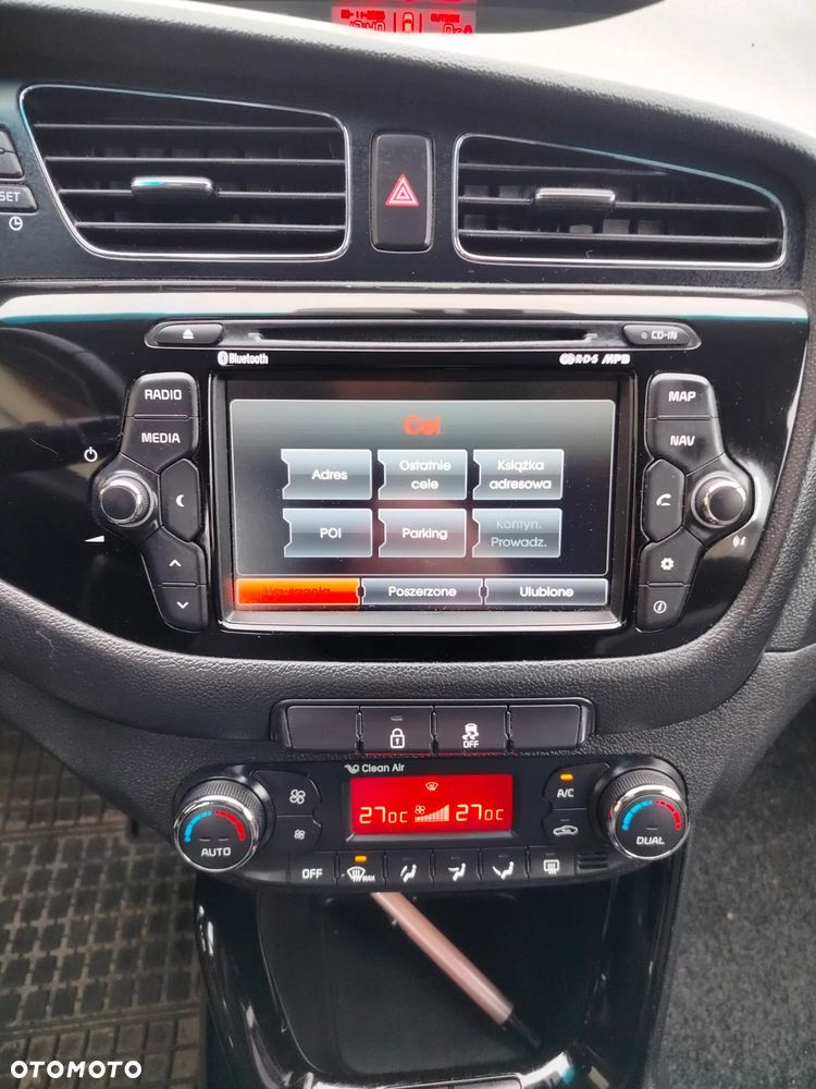 Kia Ceed 1.6 CRDi 128 ISG Edition 7 - 10