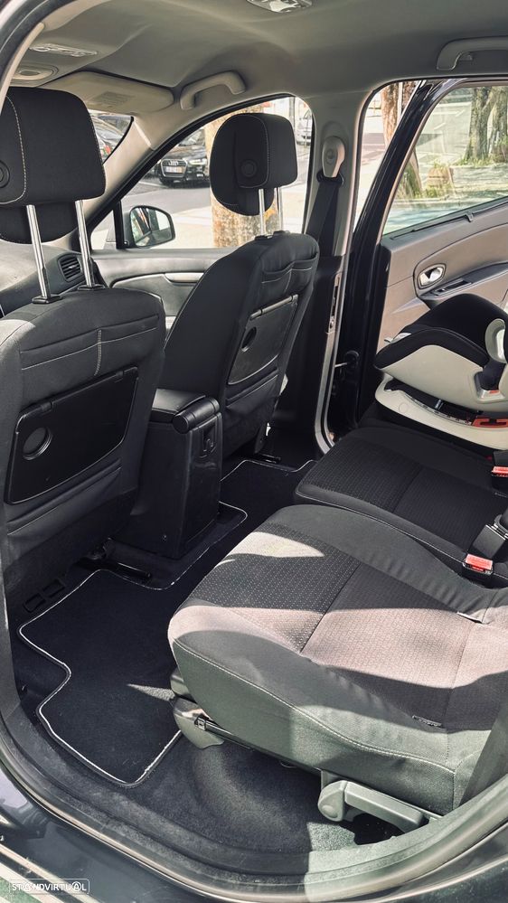 Renault Grand Scénic 1.5 dCi Luxe 7L - 15