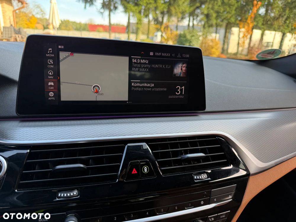 BMW Seria 5 530e iPerformance GPF Luxury Line sport - 26