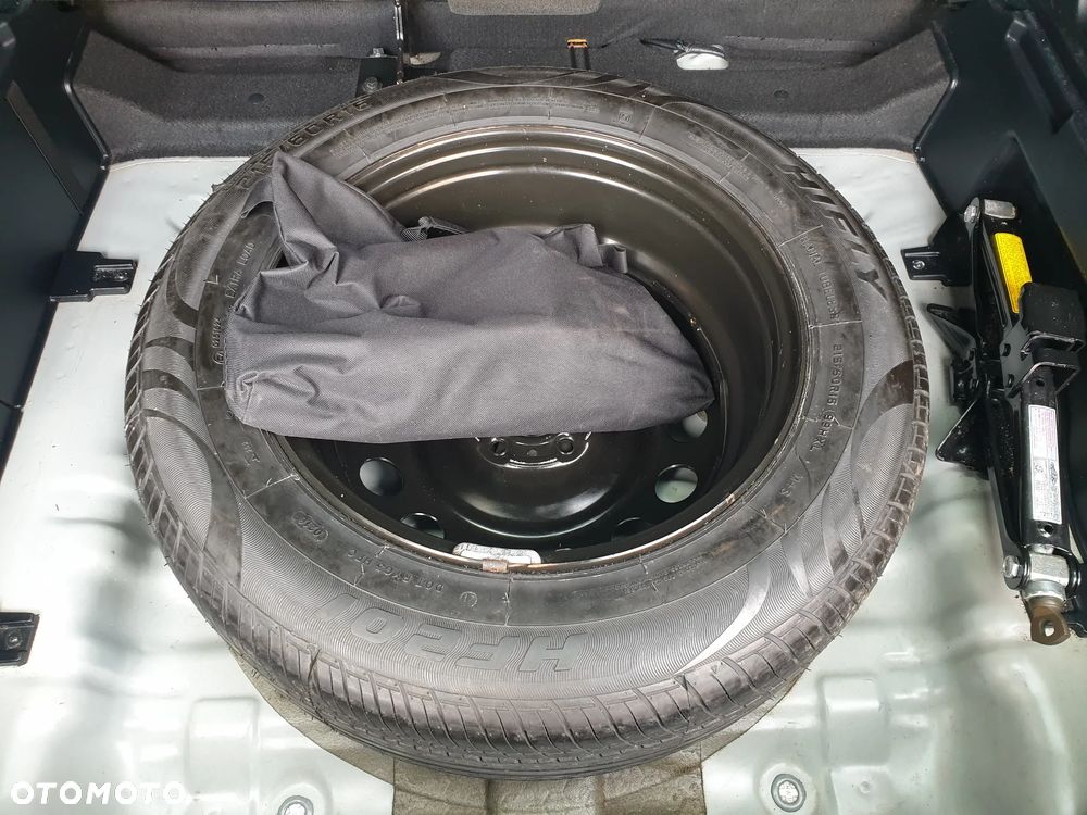 Kia Sportage 1.6 GDI L 2WD - 39