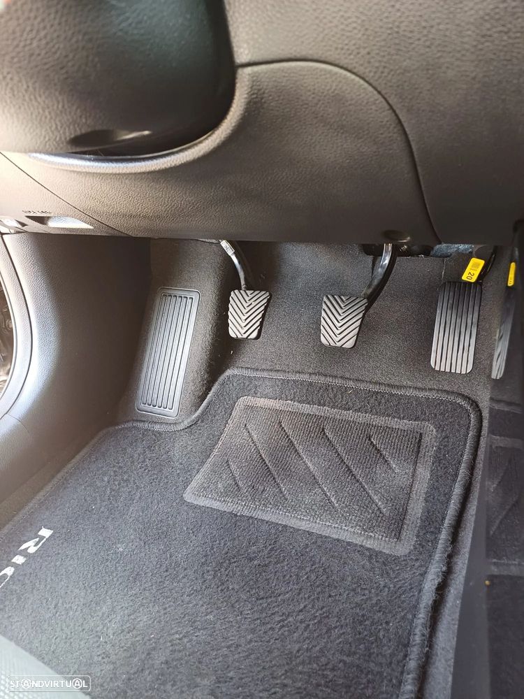 Kia Rio 1.2 CVVT LX - 18