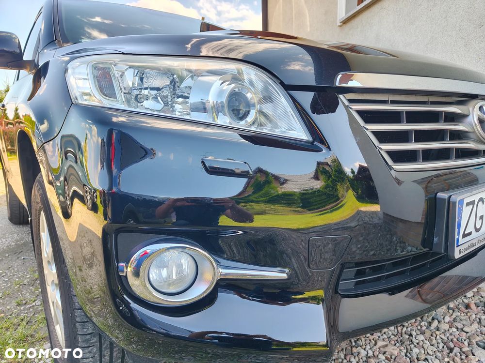 Toyota RAV4 2.2 D-4D Sol - 16