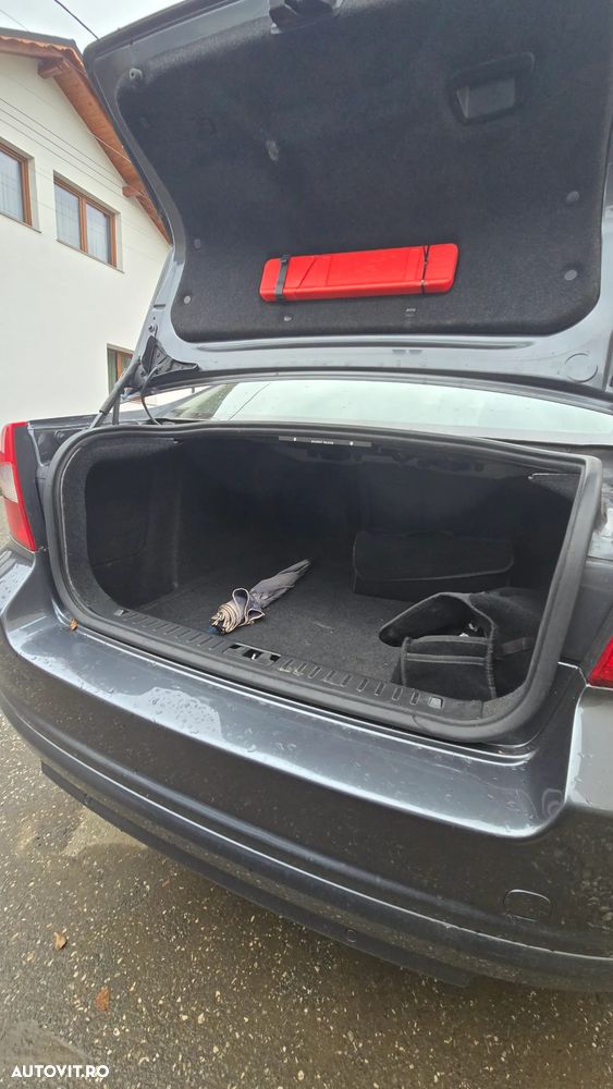 Volvo S80 - 10