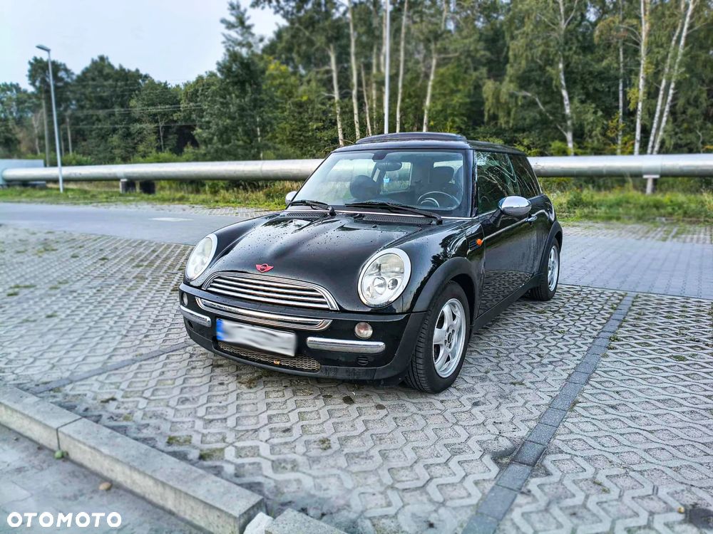 MINI Cooper Standard - 2