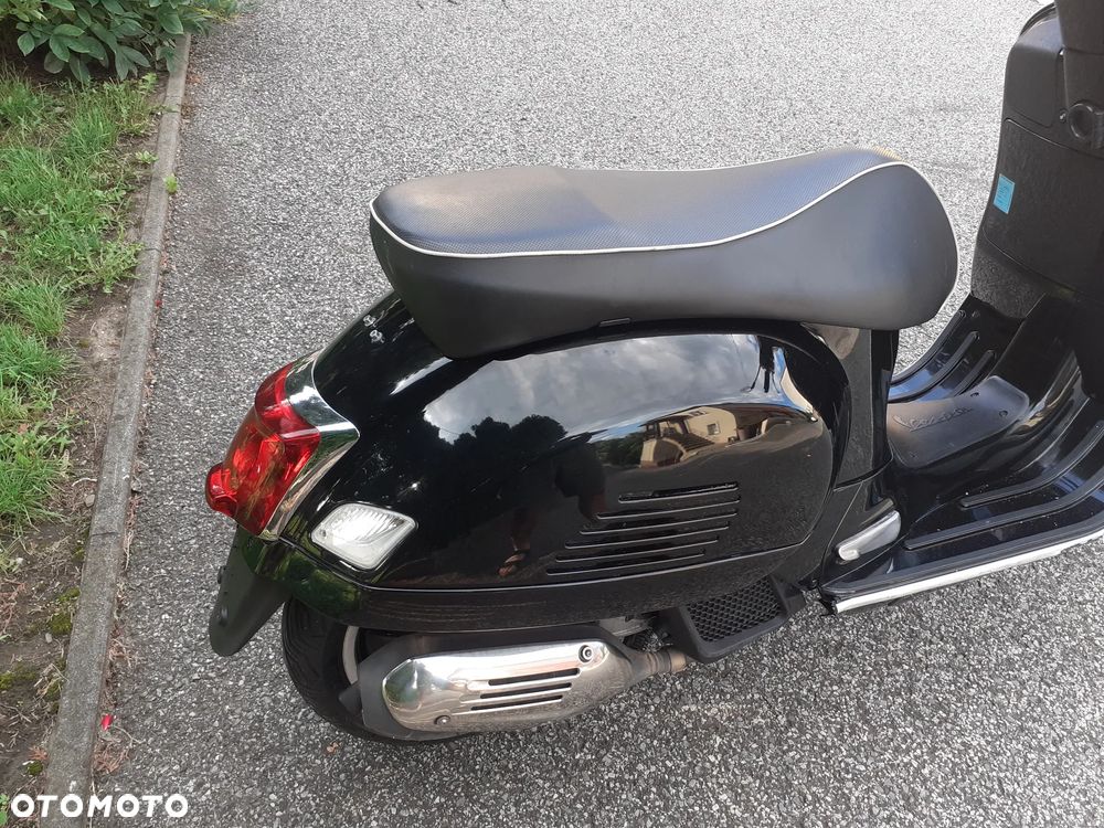 Piaggio Vespa - 4
