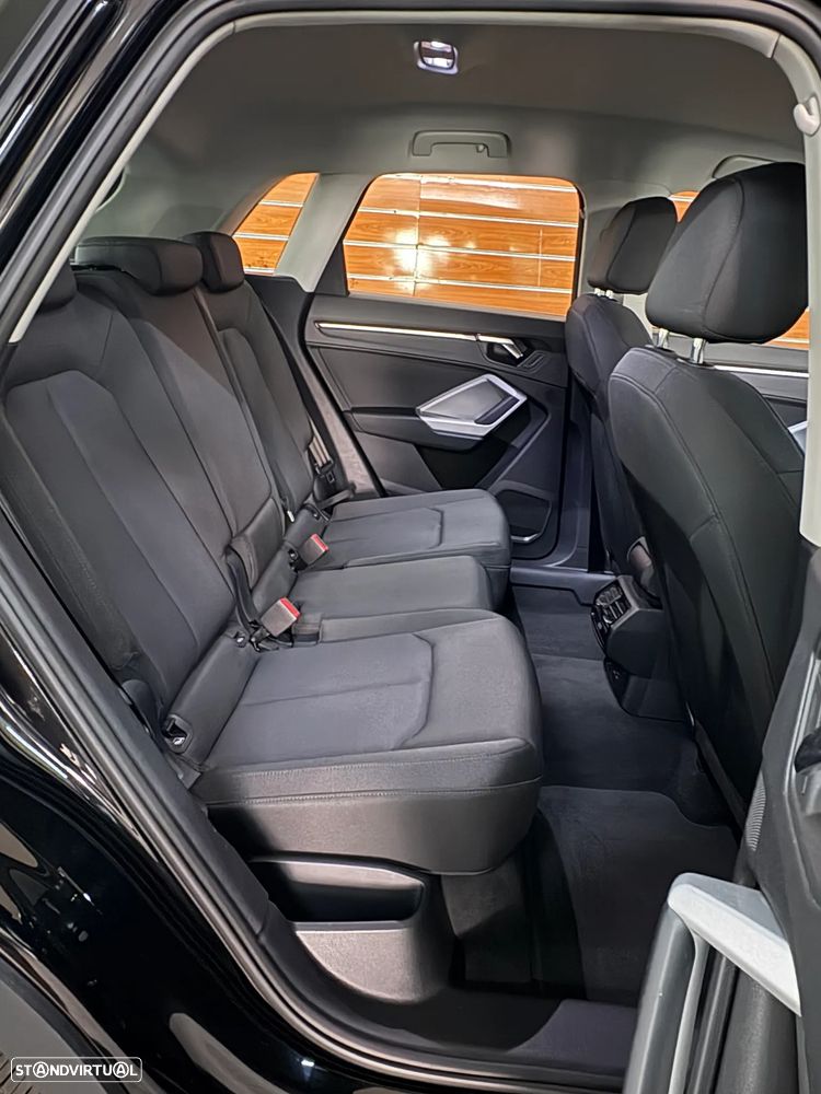 Audi Q3 45 TFSIe S tronic S line - 12
